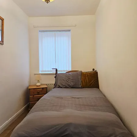 2-bed Flat Near District With Free Parking & Wi-fi Apartment Egremont (Cumbria)