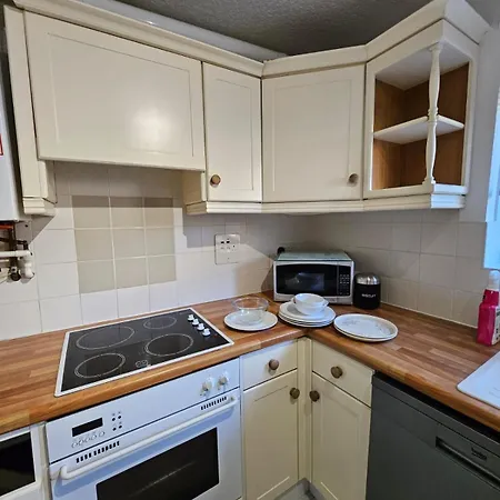 2-bed Flat Near District With Free Parking & Wi-fi Apartment Egremont (Cumbria)