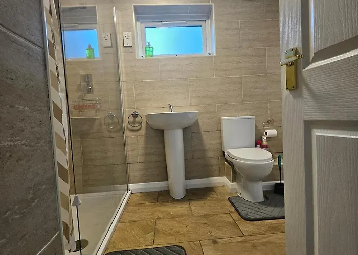 Apartment Modern 2-bed Near Sellafield Contractors Welcome Free Parking & Wifi Egremont (Cumbria)